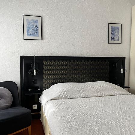 Hotel Le Flore Fréjus Eksteriør bilde