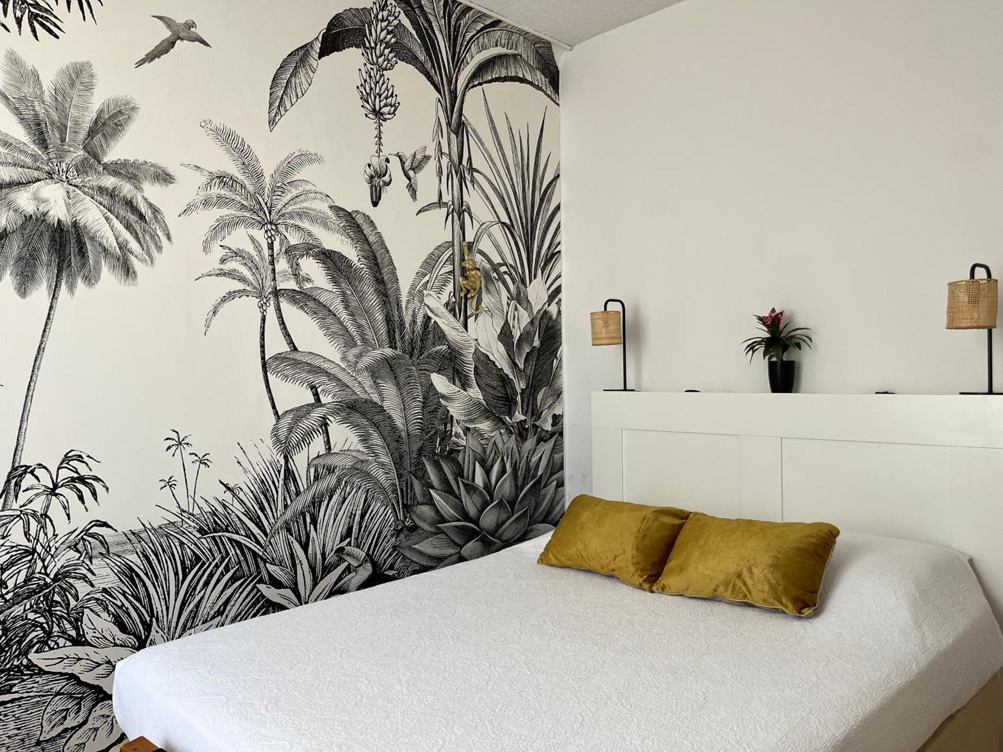 Hotel Le Flore Fréjus Eksteriør bilde
