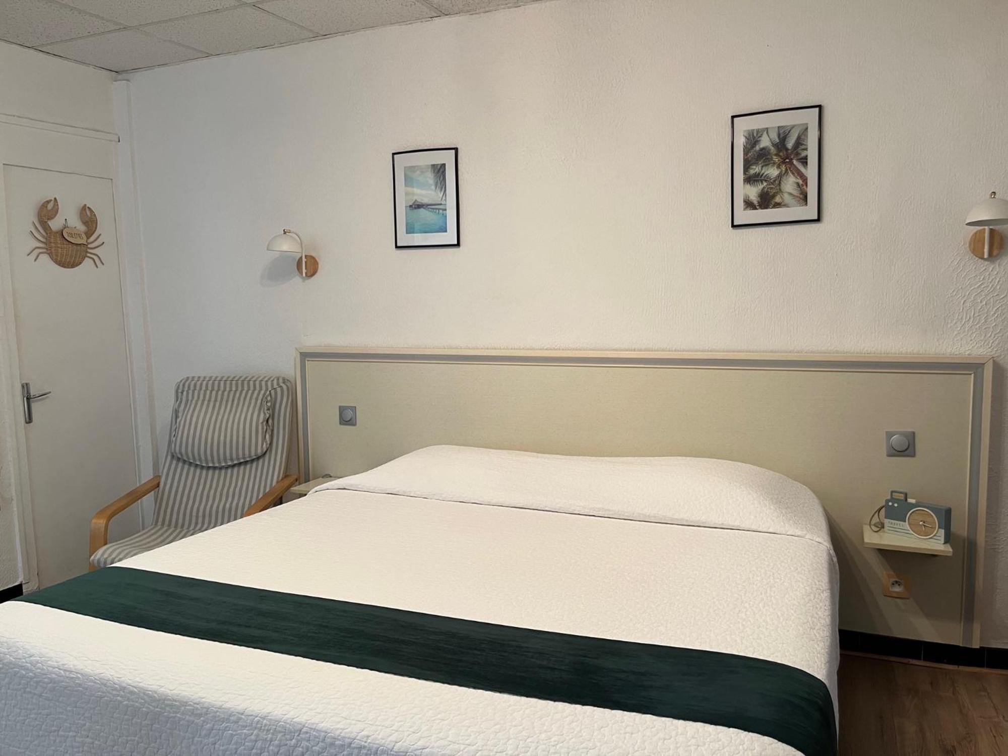 Hotel Le Flore Fréjus Eksteriør bilde