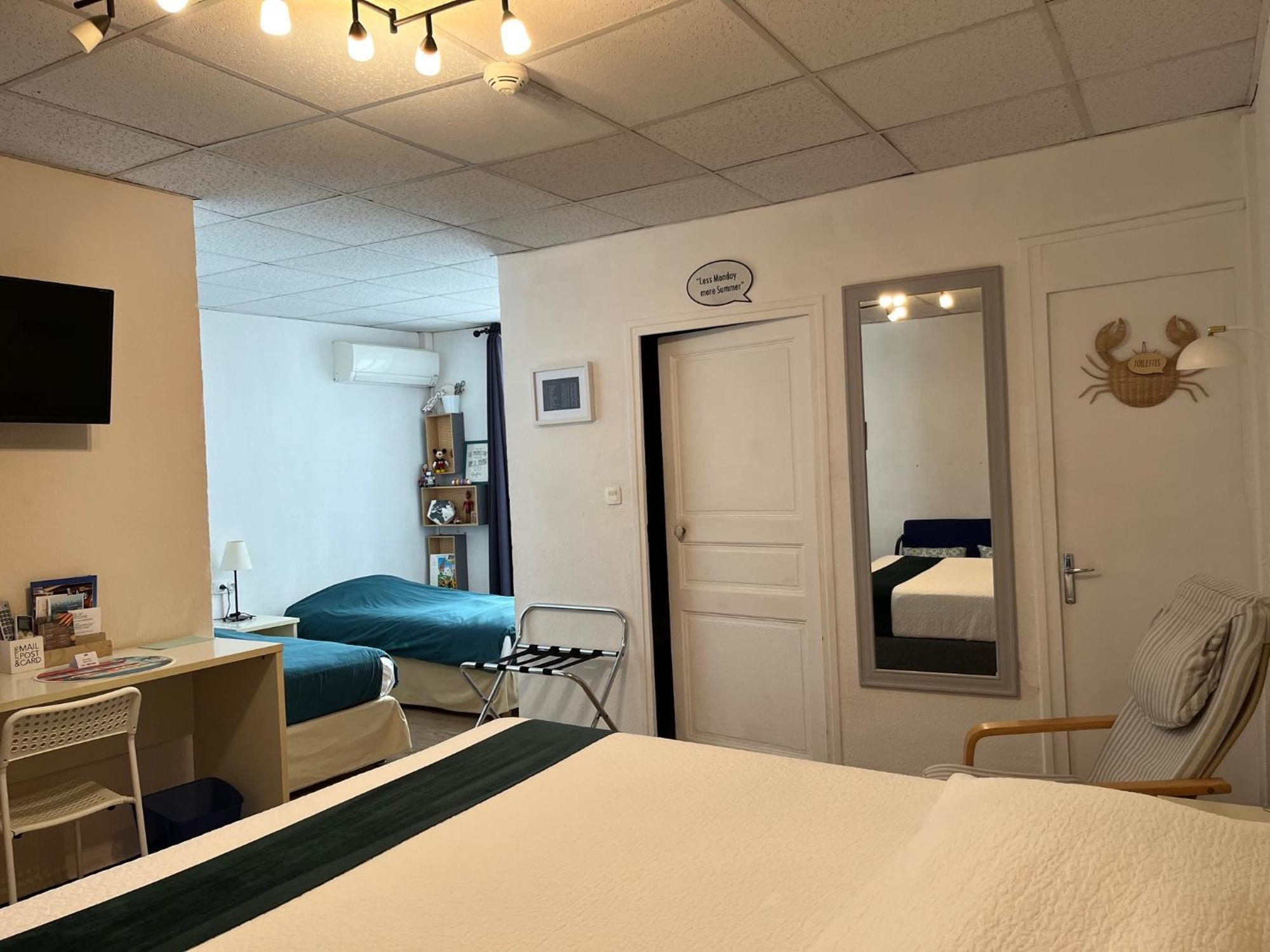 Hotel Le Flore Fréjus Eksteriør bilde