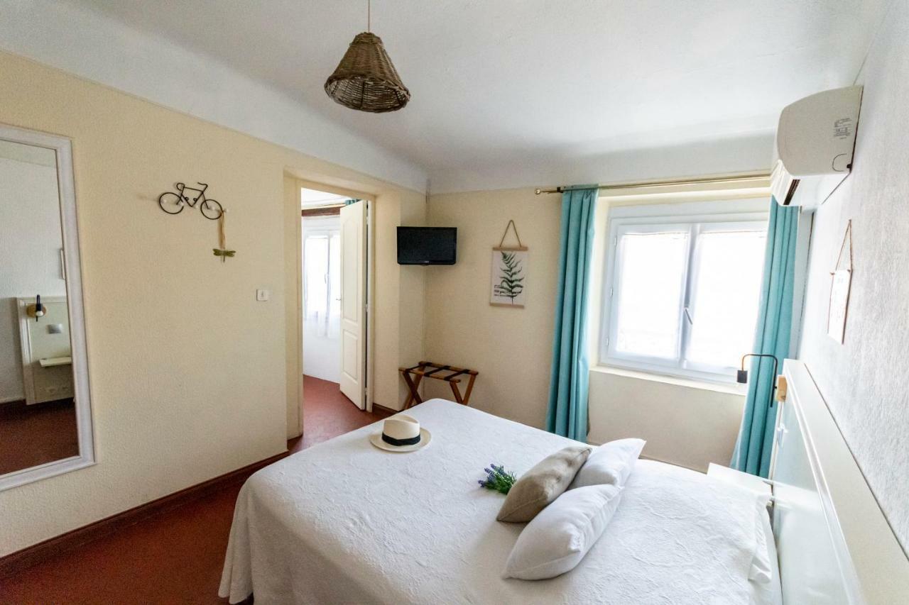 Hotel Le Flore Fréjus Eksteriør bilde